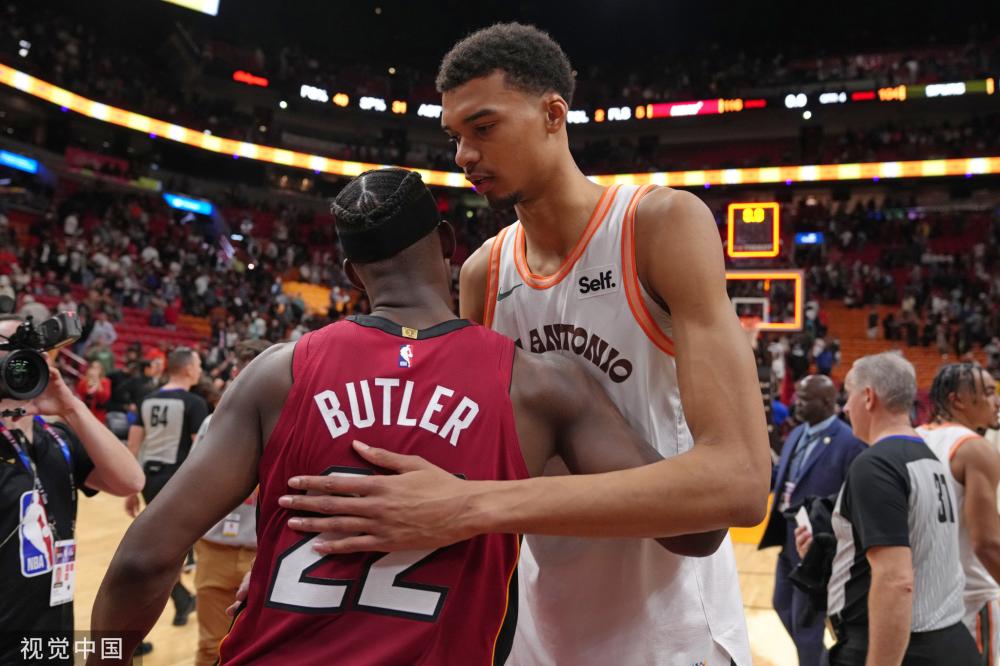 这直接促使 这直接促使